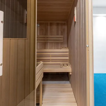 Luxury Nala With Shared Pool Apartamento Sevid