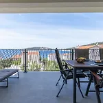 Luxury Nala With Shared Pool * Севид