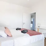 Luxury Nala With Shared Pool Апартаменты